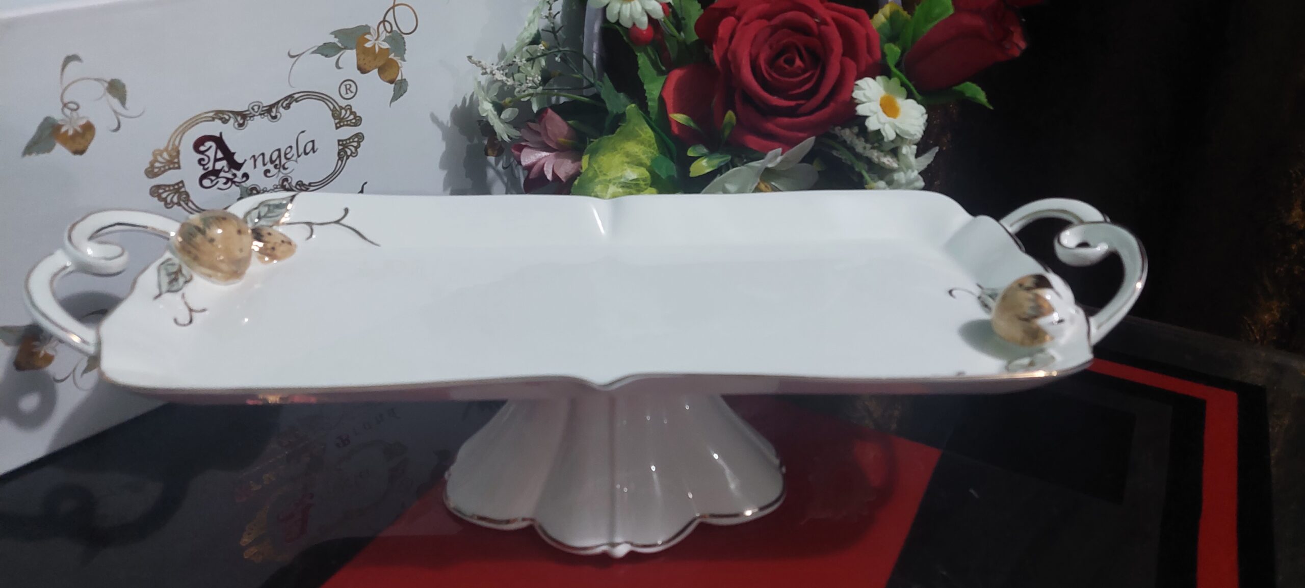 Elegant & Modern Ceramic Serving Platter in Stand Style